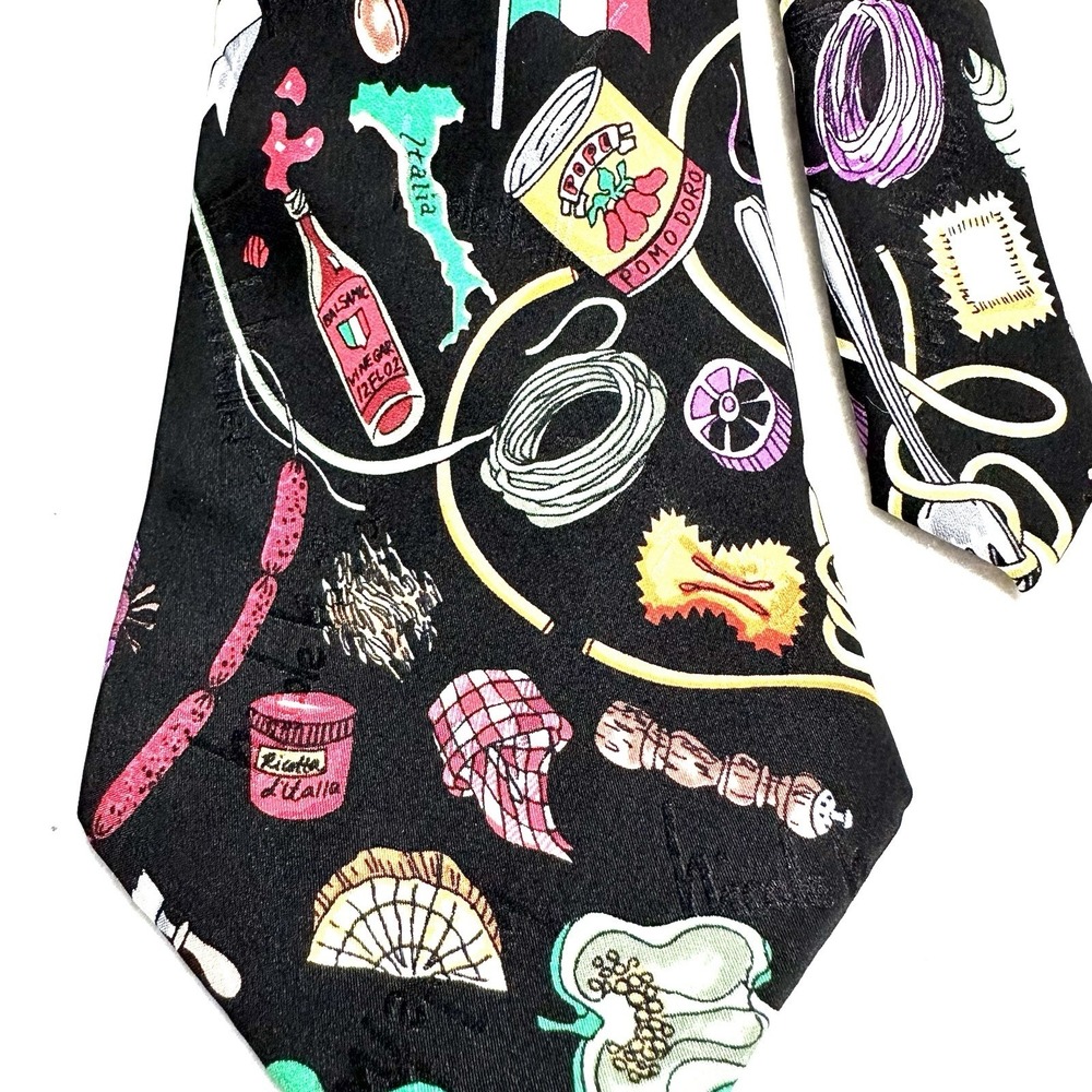 Nicole Miller 4.25" Italian Food Wine Cooking Necktie 100% Silk 1994 Vintage